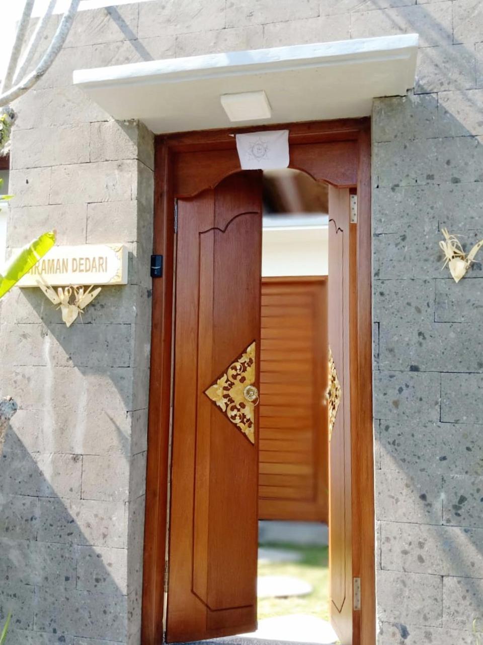 Three Gold Luxury Private Villas Ubud Exterior foto