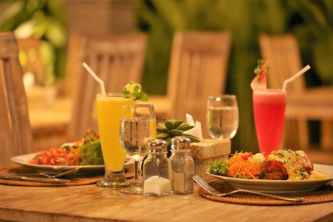 Three Gold Luxury Private Villas Ubud Exterior foto